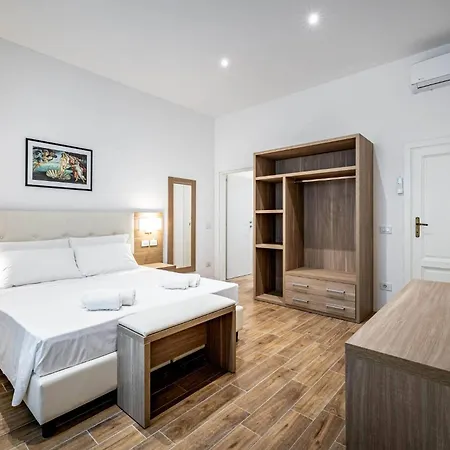 Yd Elegant With Garden פירנצה