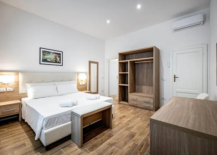 Yd Elegant With Garden Florence