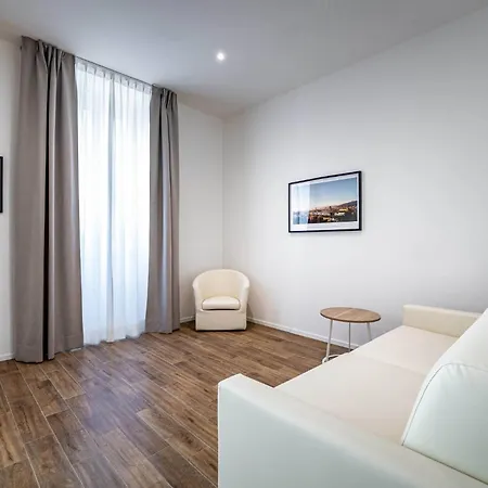 Appartamento Yd Elegant With Garden *