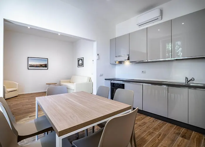 Yd Elegant With Garden Appartamento *